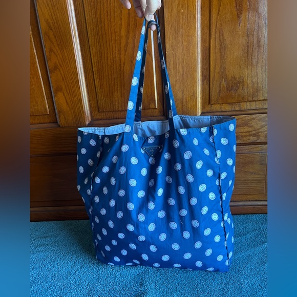 💎AUTHENTIC PRADA NYLON & LEATHER 2 WAY TOTE BAG💎 Casino Chip Print - Picture 1 of 13